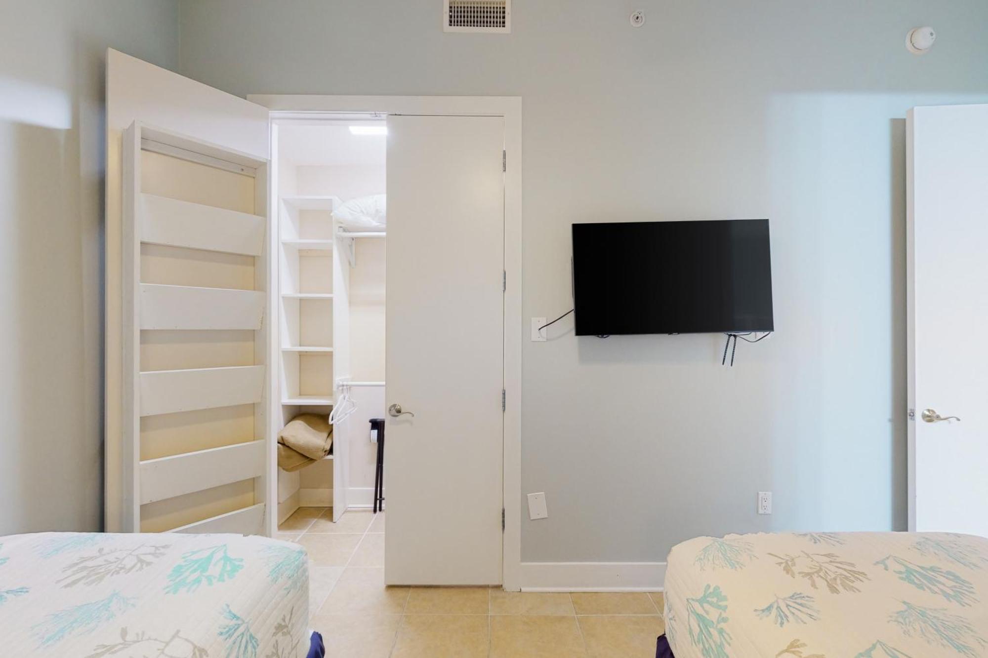 Emerald By The Sea 1214 Sea For Miles Galveston Bagian luar foto