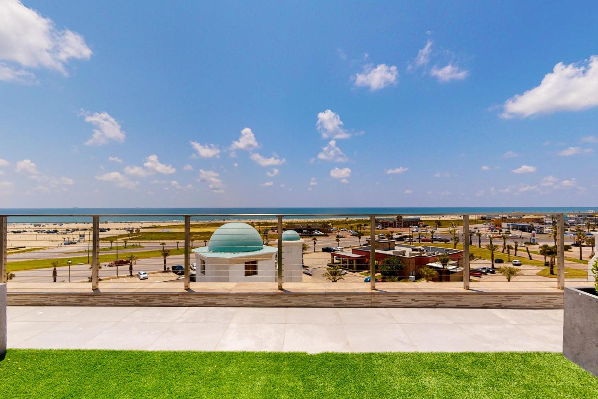 Emerald By The Sea 1214 Sea For Miles Galveston Bagian luar foto