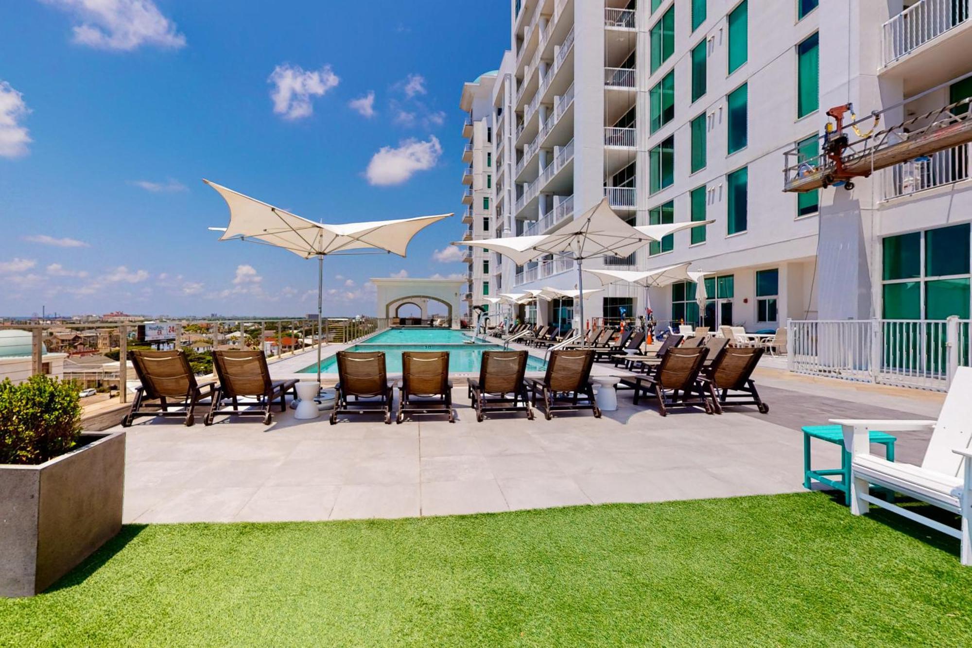 Emerald By The Sea 1214 Sea For Miles Galveston Bagian luar foto